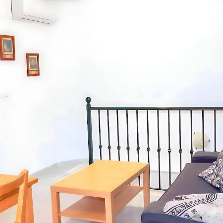 Apartamento Junto El Mar Con Piscina โกนิล เด ลาฟรอนเตรา ภายนอก รูปภาพ